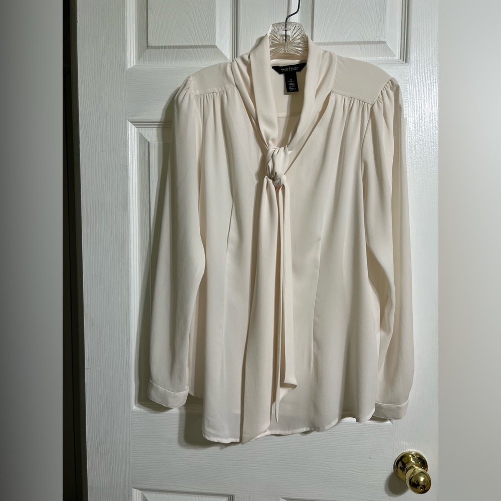 White House Black Market Cream Blouse